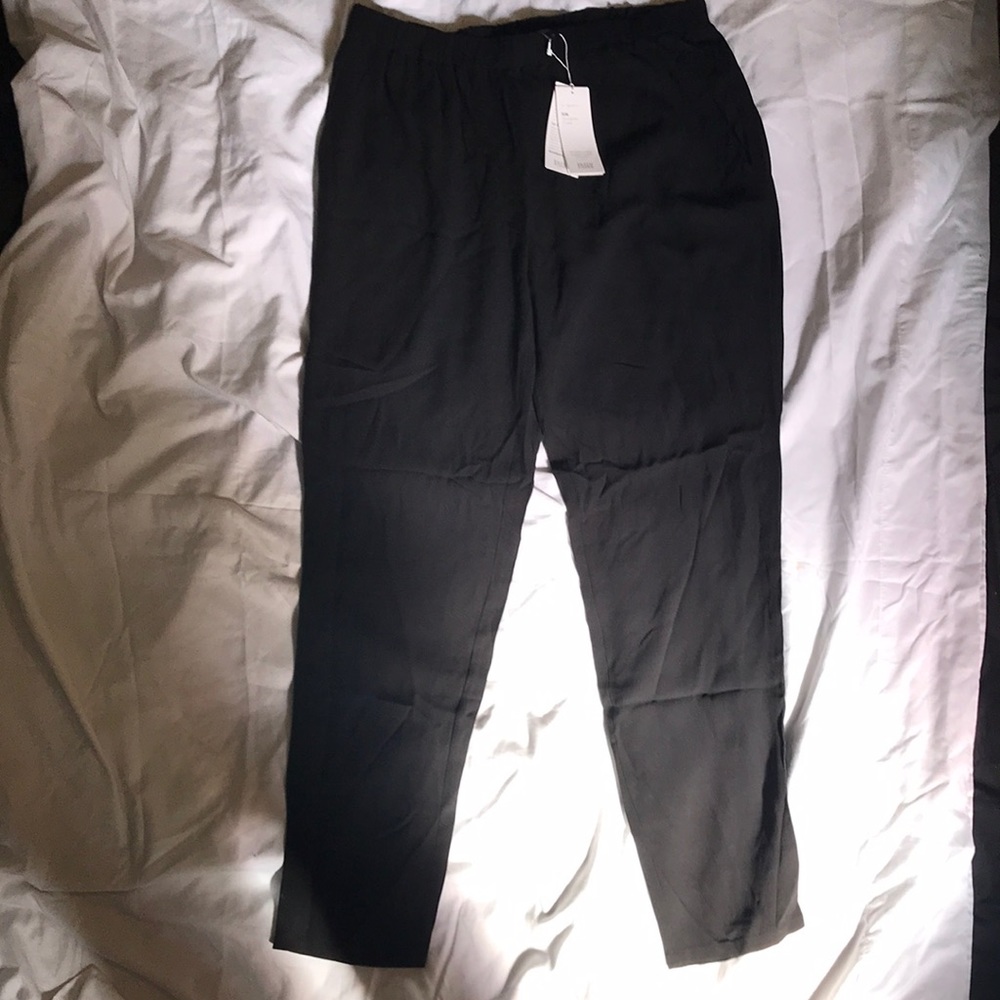 Eileen Fisher black silk georgette crepe pant size small